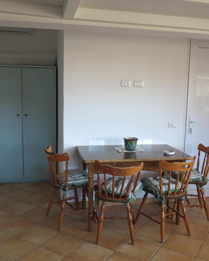 Appartement Bonbonniere In Chiaia District